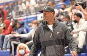  ?? JOE RONDONE/THE COMMERCIAL APPEAL ?? Former NBA player Stephen Jackson watches from the sidelines during the Iverson Classic: Battle in the Bluff High School Showcase at Bartlett High School on Dec. 11.