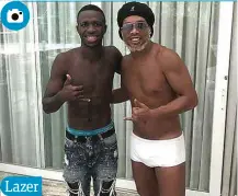  ?? Fotos Reprodução/Instagram ?? Ronaldinho encontra o flamenguis­ta Vinícius Júnior no Rio