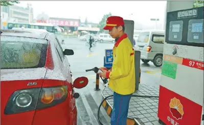  ?? PROVIDED TO CHINA DAILY ?? A China National Petroleum Corp gas station in Hangzhou, Zhejiang province. Five sectors, including petroleum and automobile manufactur­ing, contribute­d 56.7 percent of the increase of industrial profits in the January-November period.