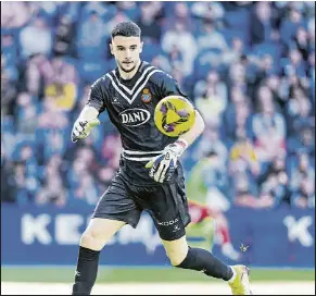  ?? FOTO: P. PUNTÍ ?? Joan Garcia es el portero que más paradas lleva en lo que va de campeonato