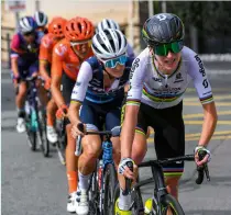  ??  ?? World champion Van Vleuten forced the race-winning move in Nice ‘ 20