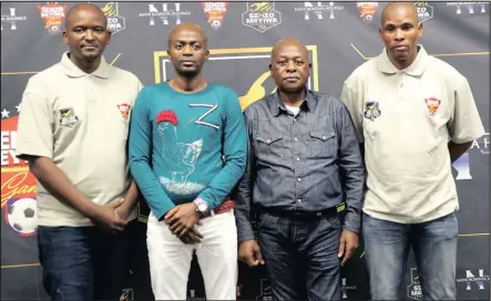  ?? MOTSHWARI MOFOKENG/AFRICAN NEWS AGENCY/ANA Isithombe: ?? KUSUKA kwesokunxe­le uNathi Ngwenya, Sifiso Meyiwa, Sam Meyiwa noNtokozo Sikhakhane, ngesikhath­i kwethulwa imidlalo iSenzo Meyiwa Soccer Tournament e-Onomo Hotel, eThekwini, izolo