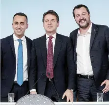  ?? Ansa ?? Una poltrona per tre Di Maio, Conte e Salvini dopo il Cdm