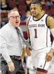  ?? Sam Craft / Associated Press ?? A&M coach Buzz Williams enjoys a timeout-inducing basket from Savion Flagg.