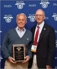  ?? SUBMITTED PHOTO ?? Chuck DeLone accepts the communicat­ions award on behalf of East Caln.