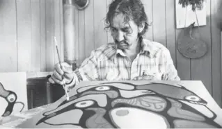  ?? GRAHAM BEZANT/TORONTO STAR FILE PHOTO ?? Famed Ojibwe artist Norval Morrisseau in a photo from 1977. He taught his son to paint, who in turn taught his son, Kyle.