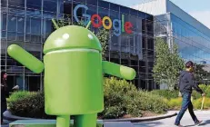  ?? FOTO: DERNBACH/DPA ?? In diesem Jahr grüßt Googles Betriebssy­stem Android wieder mit einer neuen Version. Es wird vermutet, dass sie „Oreo“heißen wird.