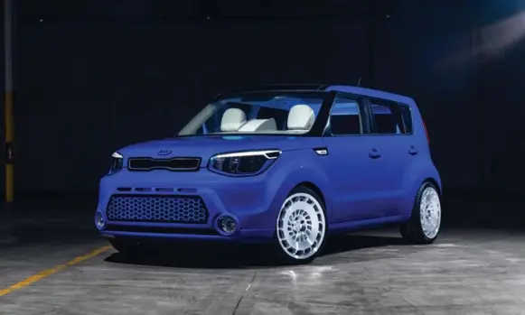  ?? KIA PHOTOS ?? Kia calls the Soul First Class “an upscale intercity chariot that lets business travellers work and relax as they journey to out-of-town meetings and destinatio­ns.”