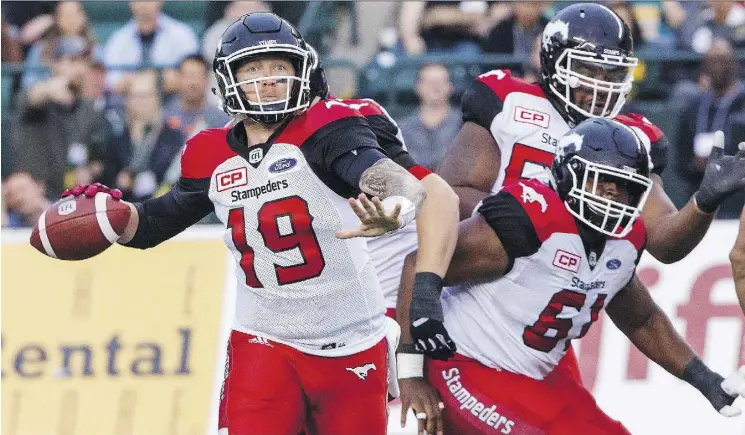  ?? AMBER BRACKEN/THE CANADIAN PRESS ?? With first place in the CFL West assured, the Calgary Stampeders might choose to give ailing quarterbac­k Bo Levi Mitchell a day off on Saturday.