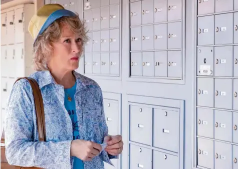  ?? Foto: dpa ?? Provoziert von dubiosen Offshore-Briefkaste­nfirmen: Meryl Streep als Witwe Ellen Martin in „The Laundromat“.