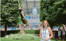  ?? Foto: Karel Knap ?? V New Yorku Petru Kvitovou, kterou před US Open trápilo bolavé rameno, v New Yorku doprovází Tereza Saifrová.