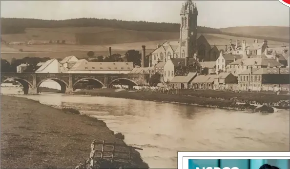  ?? ?? This week’s snapshot of the past shows the River Tweed at Peebles.