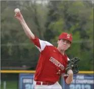  ?? GENE WALSH — MEDIANEWS GROUP ?? Souderton’s Luke Taylor hurled a complete game shutout on Tuesday against North Penn.