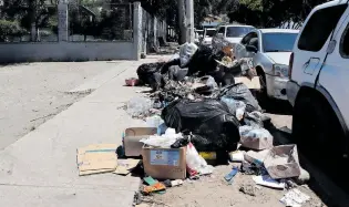  ?? /CARLOS LUNA ?? La recolecció­n de basura es uno de los problemas de la ciudad