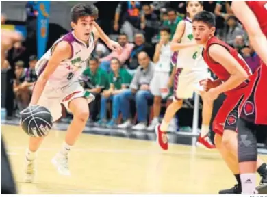  ?? ACB PHOTO ?? Un lance del encuentro disputado entre el Unicaja y el Tecnyconta Zaragoza.