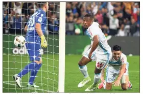  ?? (Photo AFP) ?? Auteur du second but, Patrice Evra a offert un précieux succès à l’OM.