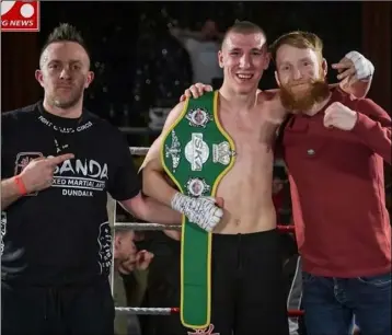  ??  ?? Armand Herczeg, pictured on Saturday night with his coach Darren Sonik, left, and UFC superstar Paddy Holohan.