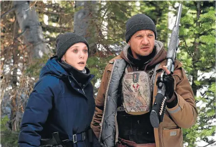  ?? WEINSTEIN CO ?? Silêncio e neve. A paisagem hostil é tão importante como os personagen­s de Elizabeth Olsen e Jeremy Renner