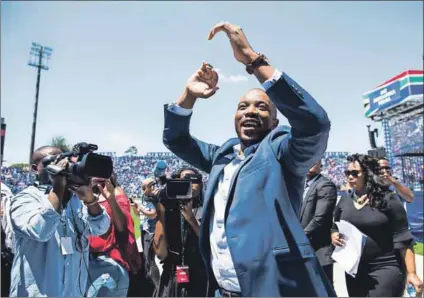  ??  ?? Howzat: Democratic Alliance leader Mmusi Miamane is confident about the party’s performanc­e and says the DA’S aim is to retain the Western Cape and govern in Gauteng and the Northern Cape. Photo: Delwyn Verasamy