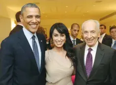  ??  ?? US PRESIDENT Barack Obama, Rita and Shimon Peres.