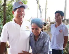  ?? FACEBOOK ?? Khoung Sreng, seen greeting a supporter in a photograph posted on his Facebook page, was appointed Phnom Penh’s new governor.