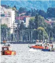  ?? FOTO: CHRISTIAN FLEMMING ?? 17 Boote waren zur Suche auf dem Wasser.