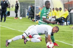  ?? Picture: Gallo Images ?? Bidvest Wits defender Nazeer Allie (in white) and Bloemfonte­in Celtic striker Ndumiso Mabena in the Telkom Knockout final action in Durban yesterday.