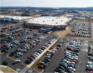  ?? SUBMITTED PHOTO ?? Conway’s new Lewis Crossing shopping developmen­t is less than 20 minutes from Maumelle.