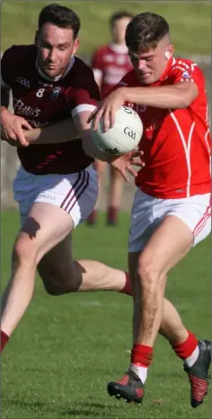  ??  ?? The meeting of the Waters, but in Wexford rather than Wicklow...O’Kennedy Park, New Ross, to be precise as Daithí Waters (St. Martin’s) battles with his Fethard namesake, Richie Waters, in their drawn Tom Doyle Supplies SFC encounter on Saturday.