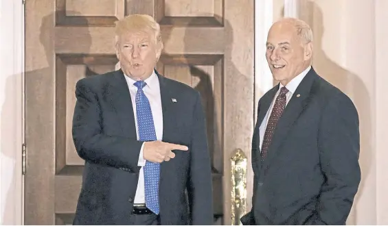  ?? AP ?? Juntos. Donald Trump en una foto del 20 de noviembre con el general John Kelly, durante un encuentro el el Club Nacional de Golf.