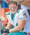  ?? SUN SENTINEL FILE ?? Former Miami Dolphins fan favorite Zach Thomas has been named a semifinali­st for the Hall of Fame.