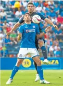  ??  ?? Martín Cauterucci­o, de Cruz Azul