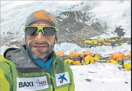  ?? FOTO: TWITTER ?? Ferran Latorre, en el Campo Base Avanzado Se convierte en el primer catalán en haber completado los 14 ochomiles del planeta