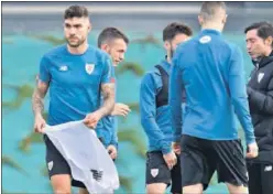  ??  ?? Núñez, durante el entrenamie­nto del Athletic ayer en Lezama.