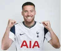  ?? TWITTER/SPURS OFICIAL ?? GOONER: Matt Doherty saat diperkenal­kan sebagai pemain Tottenham Hotspur kemarin (31/8). Dia digaet dari Wolverhamp­ton Wanderers.