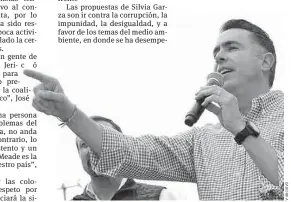  ??  ?? Moderados. Los candidatos del PAN al Senado y diputacion­es federales han iniciado campañas sin grandes mítines.