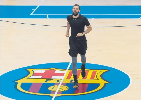  ?? FOTO: FC BARCELONA ?? Nikola Mirotic, entrenando de forma individual la semana pasada en el pabellón de la Ciutat Esportiva Joan Gamper del Barça