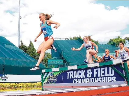  ?? RYAN KANG/ASSOCIATED PRESS ?? New Mexico’s Courtney Frerichs set an NCAA record in the 3,000-meter steeplecha­se at the Track & Field Championsh­ips in Eugene, Ore. on June 11. Now the former Lobo is hoping to earn a spot on the U.S. Olympic team.