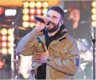  ?? INVISION BEN HIDER/ ?? Sam Hunt will headline Summerfest June 26, in his first appearance in Milwaukee since 2015.