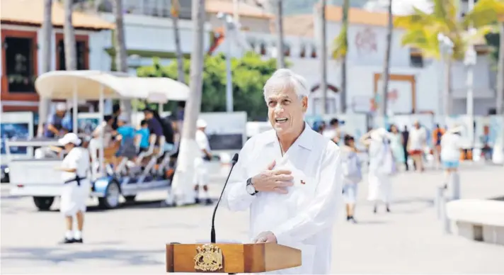  ??  ?? ► El Presidente Sebastián Piñera ayer,durante su participac­ión en la cumbre de la Alianza del Pacífico en Puerto Vallarta.