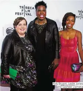  ?? AP ?? Aidy Bryant, Leslie Jones
and Sasheer Zamata