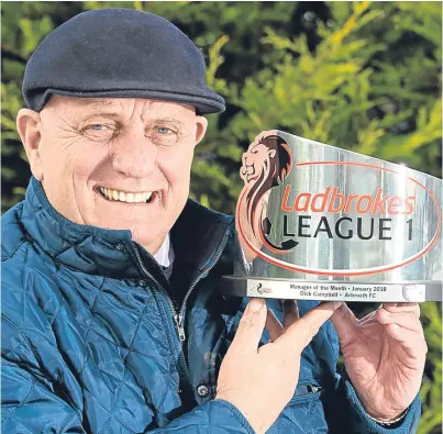  ?? Picture: SNS Group. ?? Dick Campbell with his latest Ladbrokes League 1 manager of the month award.