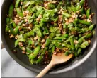  ?? CHRISTOPHE­R TESTANI — THE NEW YORK TIMES ?? Spicy skillet ground turkey and snap peas. Snap peas and herbs add freshness to this richly flavored dish, which sings over rice.