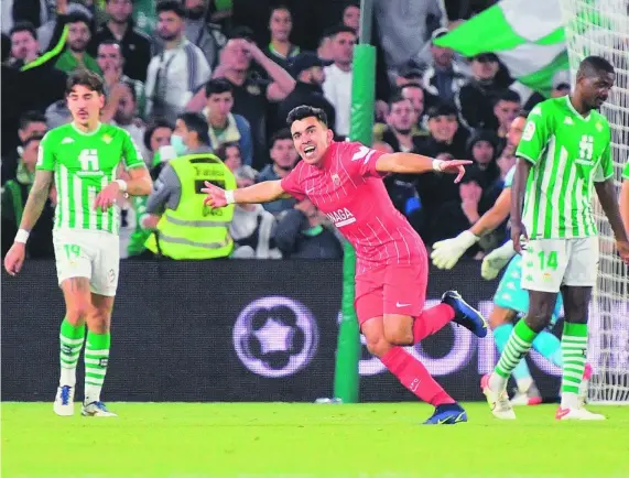  ?? EFE ?? Acuña celebra el primer gol en el derbi