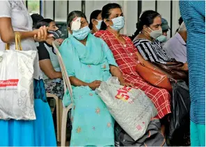  ?? ?? Scenes at National Hospital. Pix by Priyanka Samaraweer­a and Akila Jayawardan­a