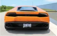  ?? PETER BLEAKNEY FOR THE TORONTO STAR ?? The ability to see out the rear window of the Lamborghin­i Huracan is virtually non-existent.