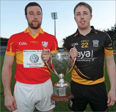  ??  ?? Dermot O’Herlihy, Eire Og and Ronan O’Callaghan, Fermoy, at the launch of the 2017 County Premier Intermedia­te Football Championsh­ip at Pairc Ui Rinn. Photo by Jim Coughlan