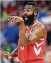  ?? Michael Ciaglo / Houston Chronicle ?? When James Harden heated up Monday night, the game turned from close to a rout.