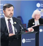  ?? PRESSEYE ?? Briefing: Health Minister Robin Swann and Patricia Donnelly, head of the vaccine programme, at Stormont yesterday