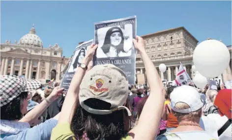  ??  ?? ► Manifestac­ión para exigir justicia por la adolescent­e Emanuela Orlandi, en 2012.